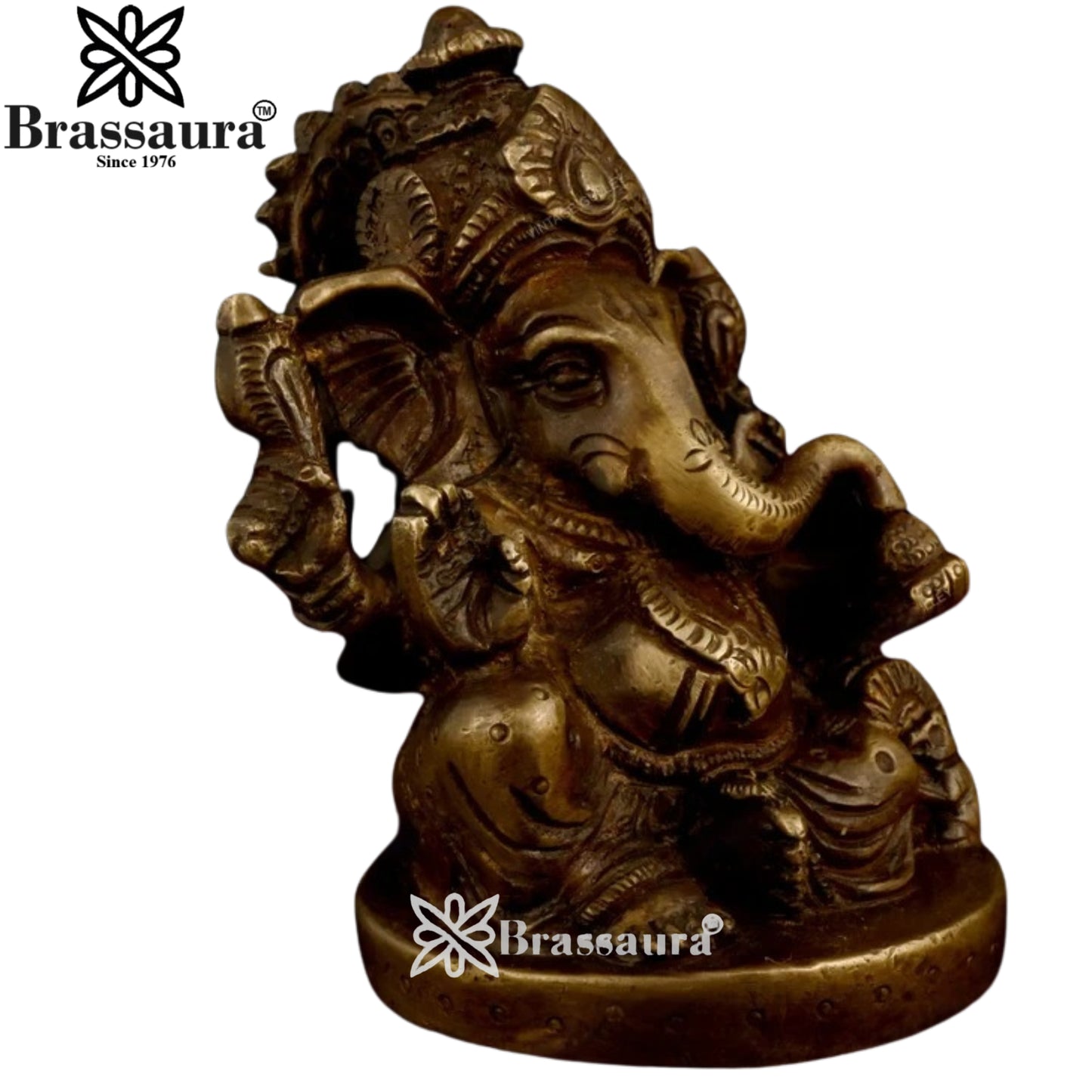 Brass Ganesha Statue Weight .55 Kg And Height 3.3 Inch
