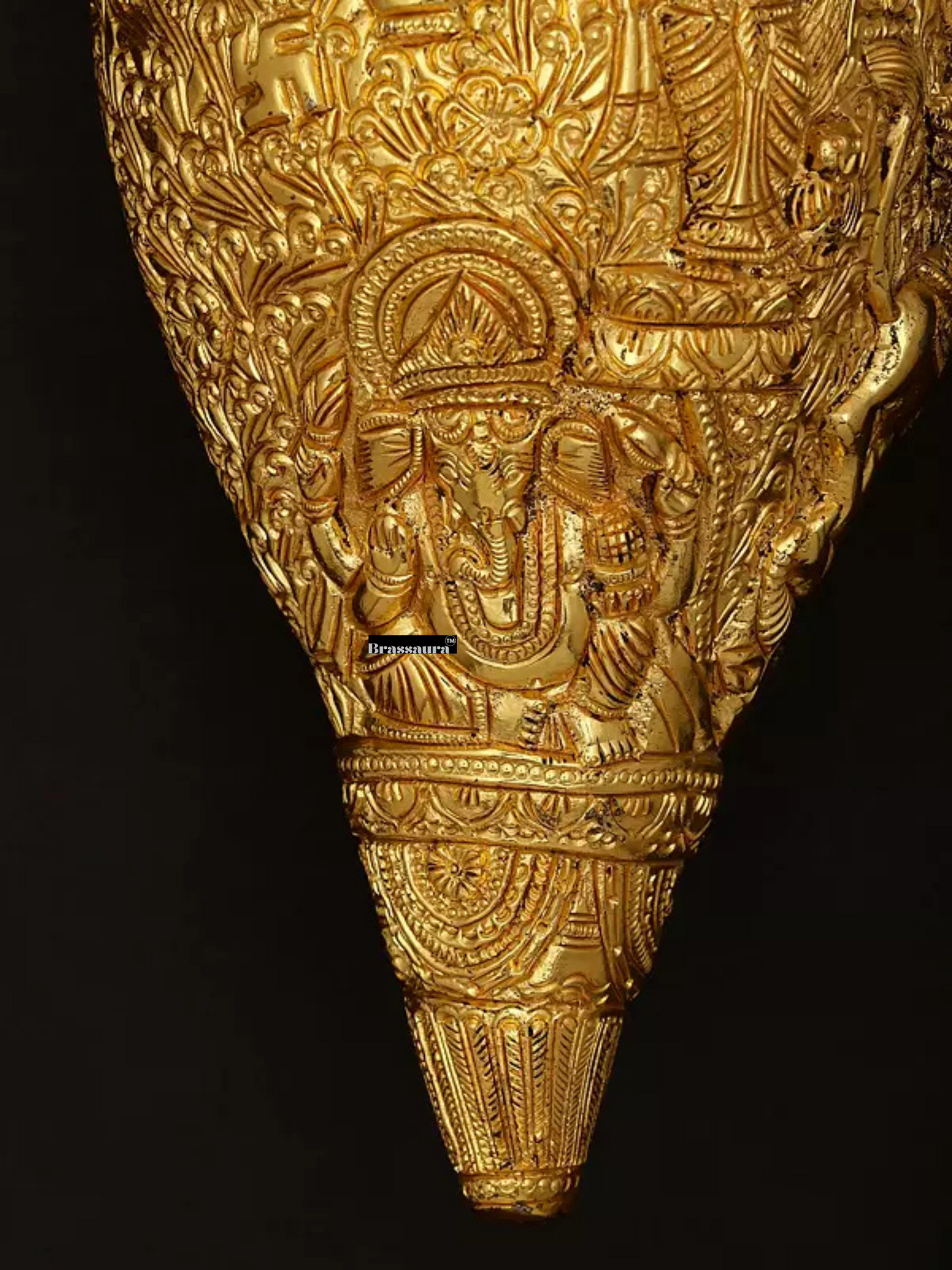 Brassaura™ Conch with Goddess Durga, Saraswati, Lakshmi & Ganesha – Height 4.53 inches | Weight 2 kgs