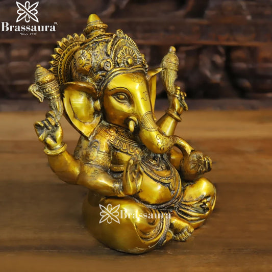 Brass Ganesha Weight 4.3 Kg & Height 9 Inch