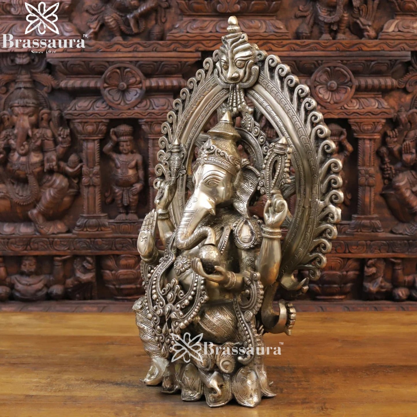 Brass Ring Jewellery Ganesha Weight 26.6 Kg & Height 25.5 Inch