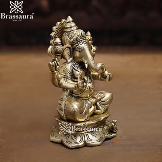 Brass Super fine Ganesha Weight 3.1 Kg & Height 8.5 Inch
