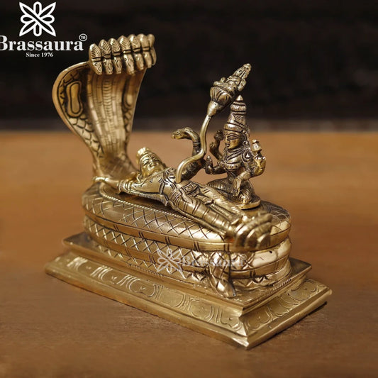 Brassaura™ Brass Vishnu Laxmi – Height 6 Inches & Weight 2.2 Kgs | Handcrafted Divine Ensemble for Temple Use