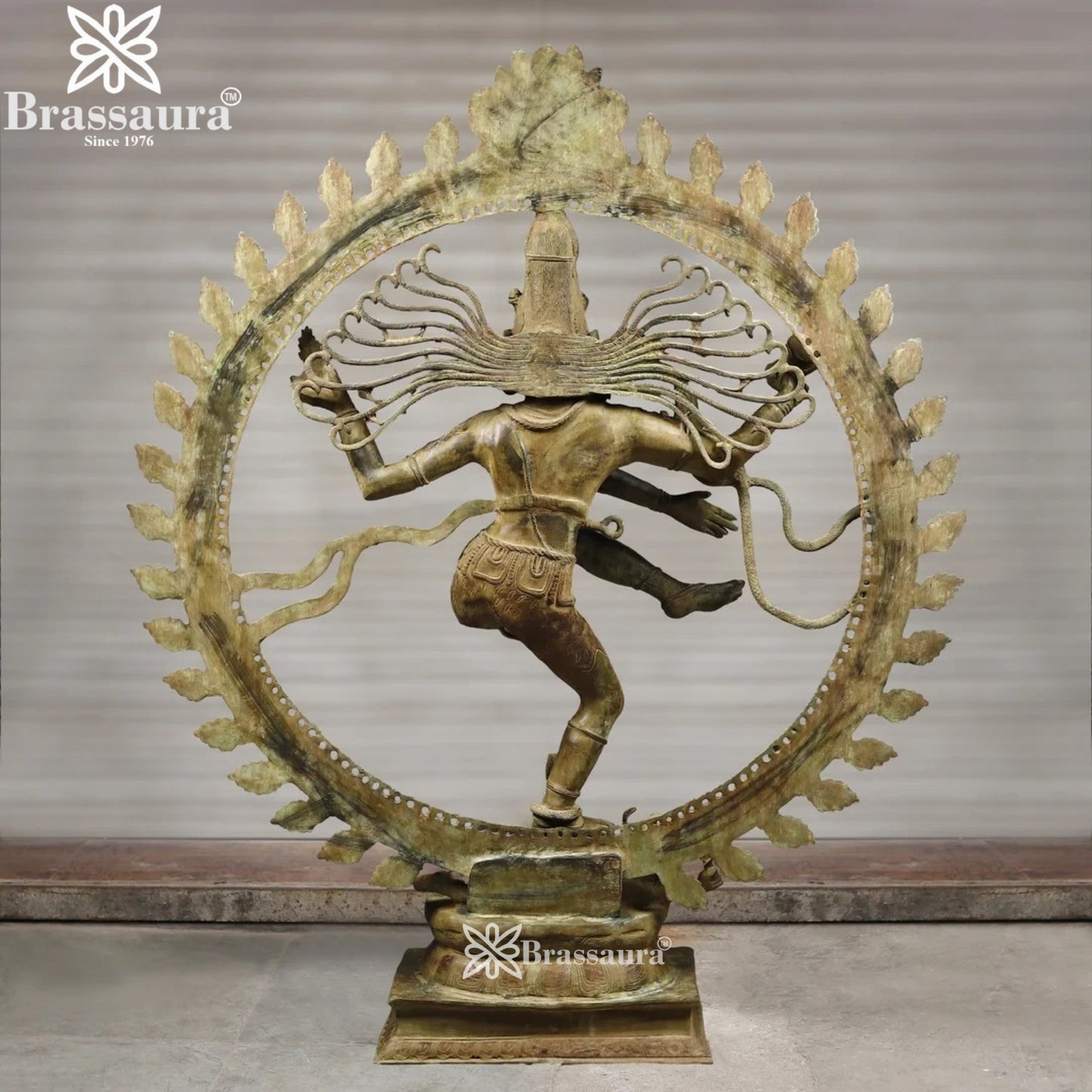 Brass Classic Dancing Natraj Statue Weight 156 Kg And Height 77 Inch