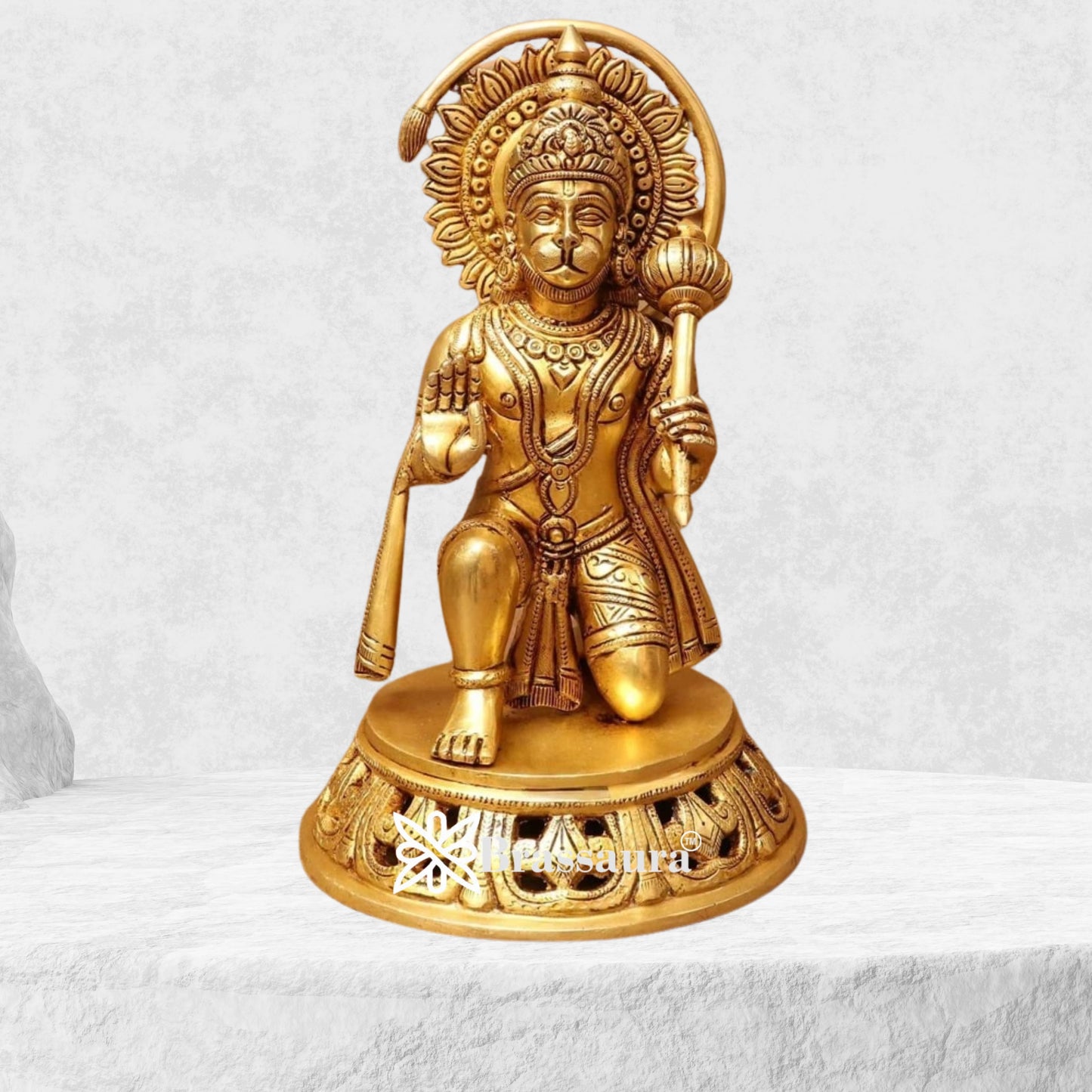 Brass Superfine Hanuman Statue Weight 5 Kg And Height 11 Inch