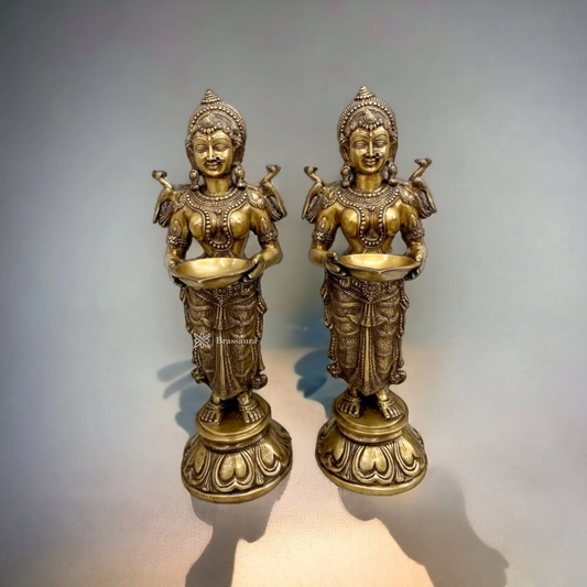 Brassaura™ Handcrafted Brass Oil Lamp (Pair) with Sturdy Base | 30 Inches Height | 32 Kgs (Pair) | Ideal for Prayer & Meditation