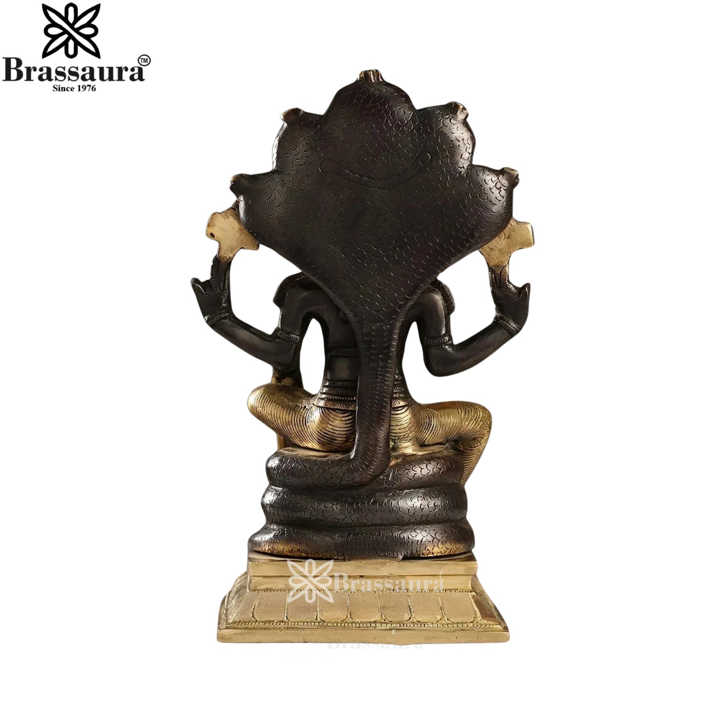 Brass Vishnu Statue Weight 8.7 Kg And Height 15 Inch