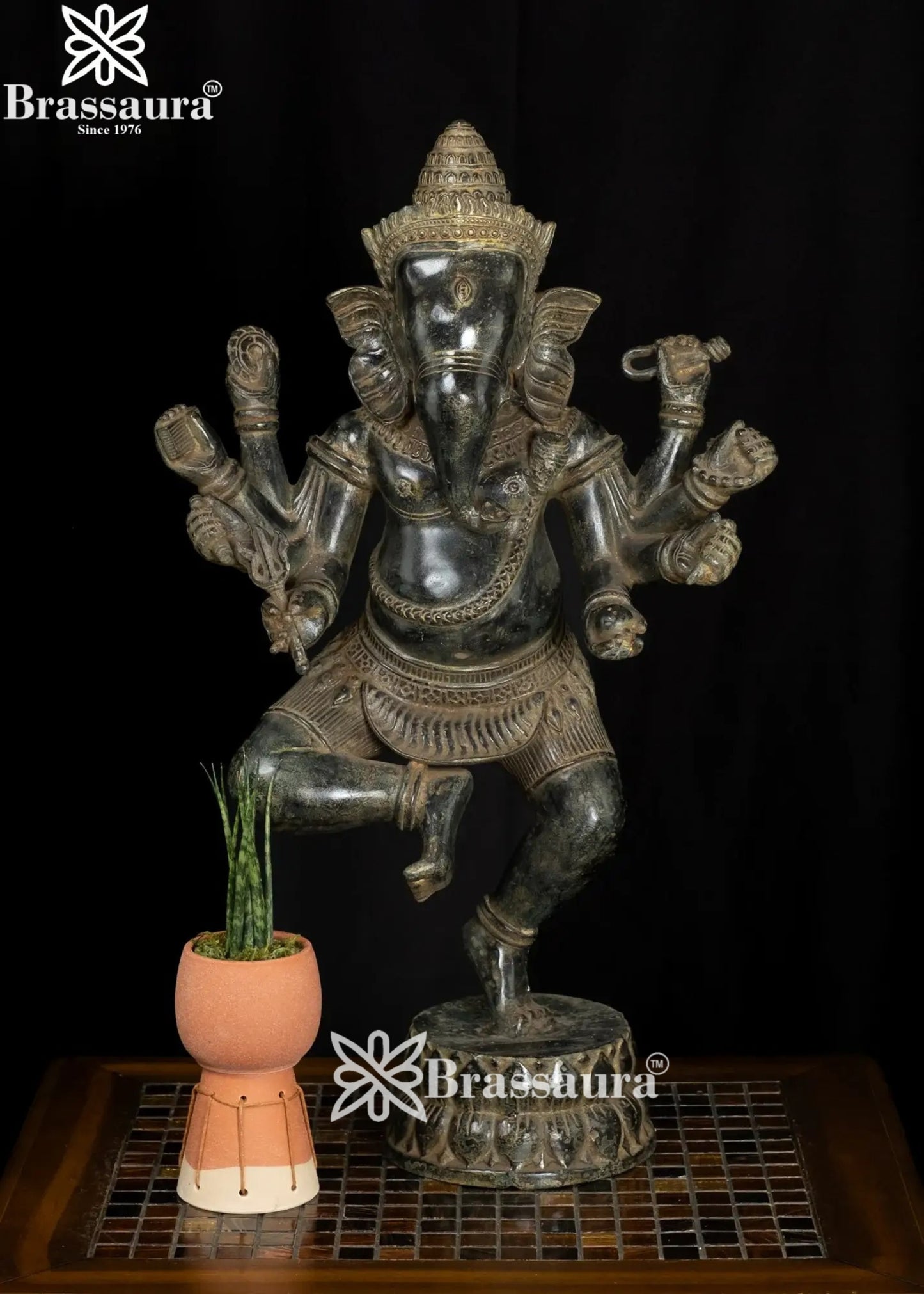 Bronze Ganesha Statue Weight 9.7 Kg And Height 24 Inch