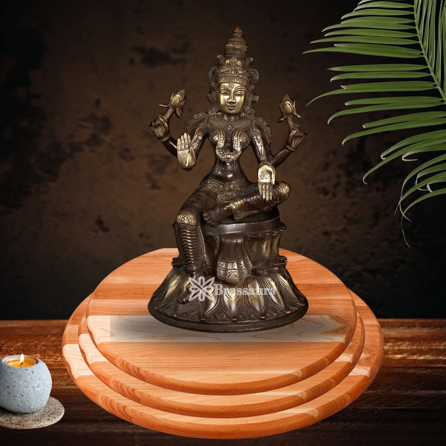 Brass Lakshmi Murti Weight 7.7 Kg And Height 14 Inch