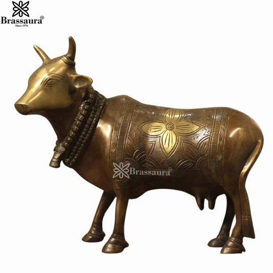 Brassaura™ Brass Kamdhenu Cow Idol – Height 11 Inches & Weight 5 Kgs | Vedic Home Altar Décor