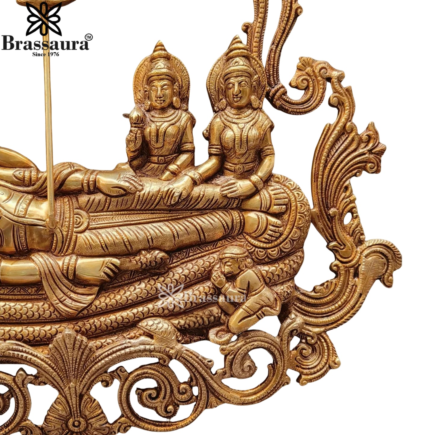 Brass Vishnu Laxmi Wall Hanging Statue Weight 11 Kg And Height 23 Inch
