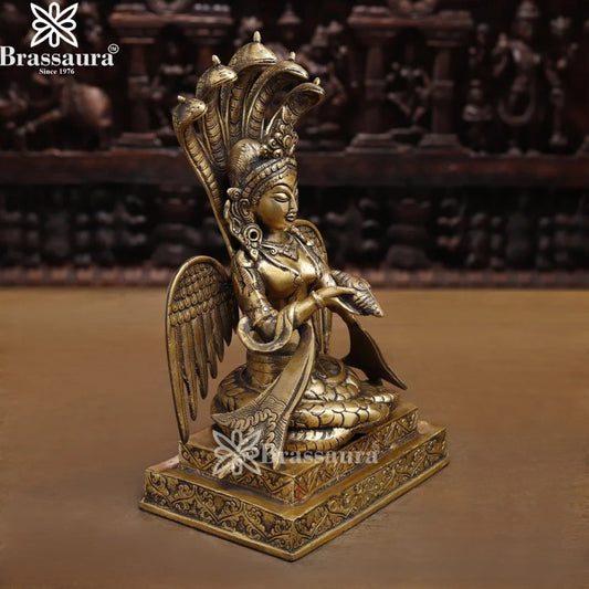 Brass Naag Kanya Statue Weight 5.6 Kg And Height 12.5 Inch