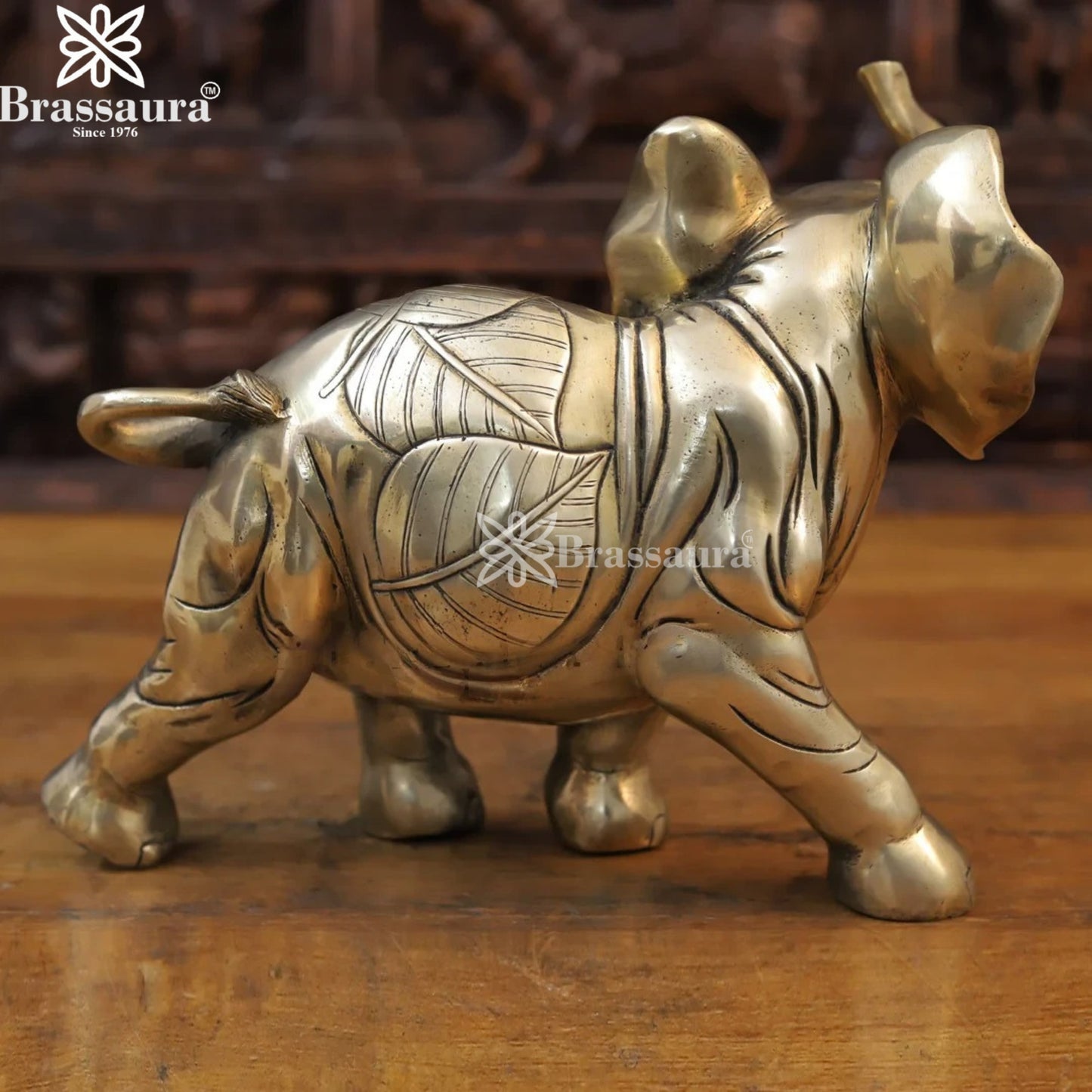 Brass Baby Elephant Statue Weight 5.96 Kg And Height 10 Inch
