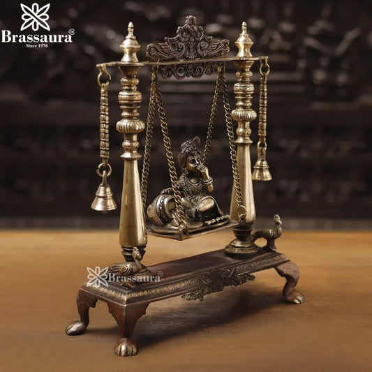 Brass Bal Gopal Krishna Jhula Murti Weight 7 Kg And Height 16 Inch