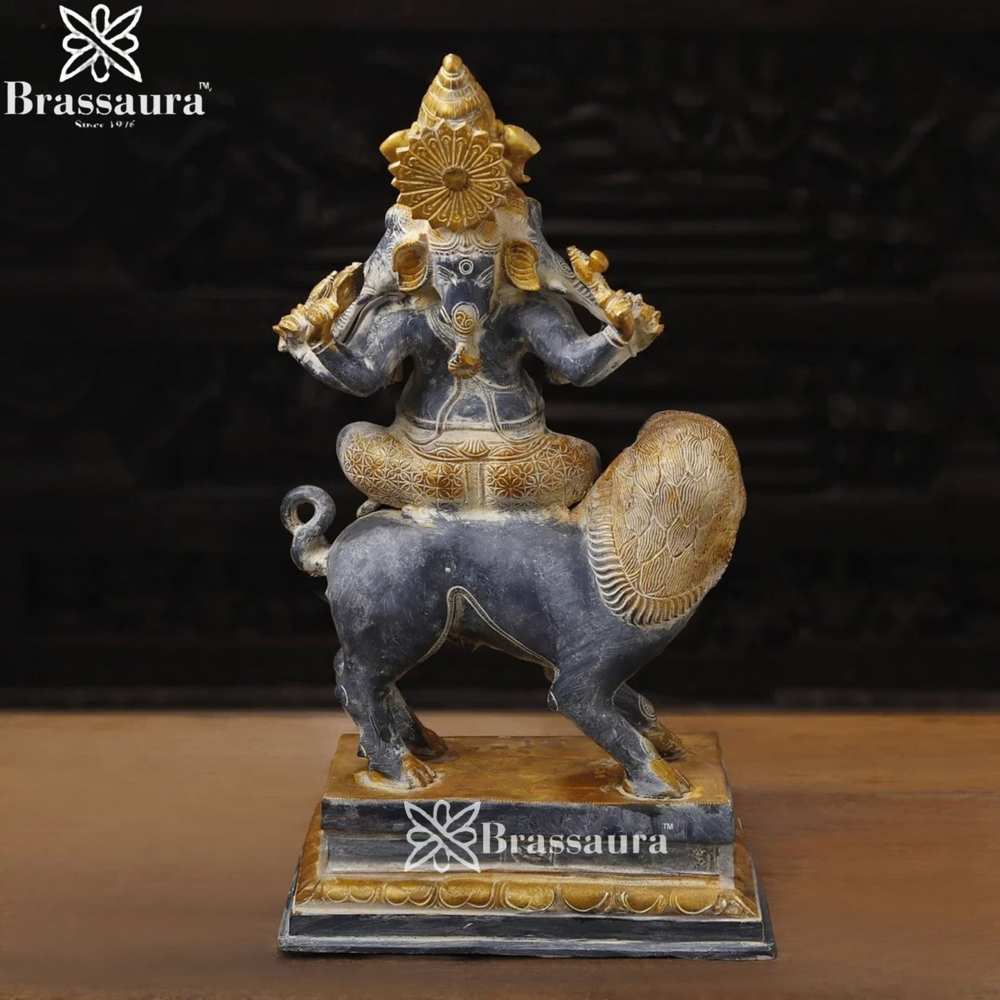 Brass Ganesha Weight 24.7 Kg & Height 24 Inch