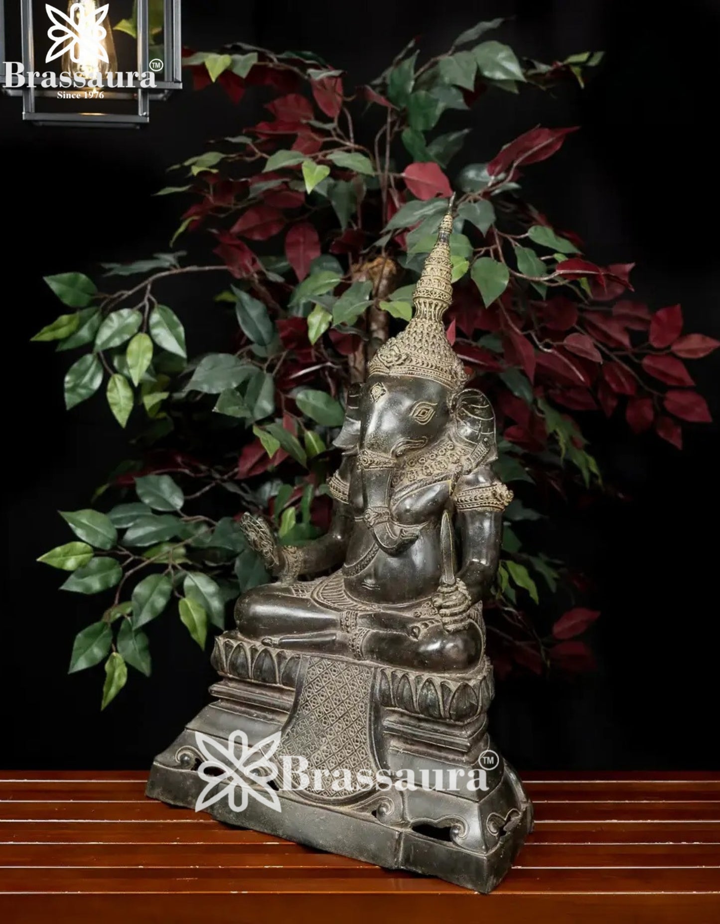 Bronze Ganesha Statue Weight 8.7 Kg And Height 23.5 Inch