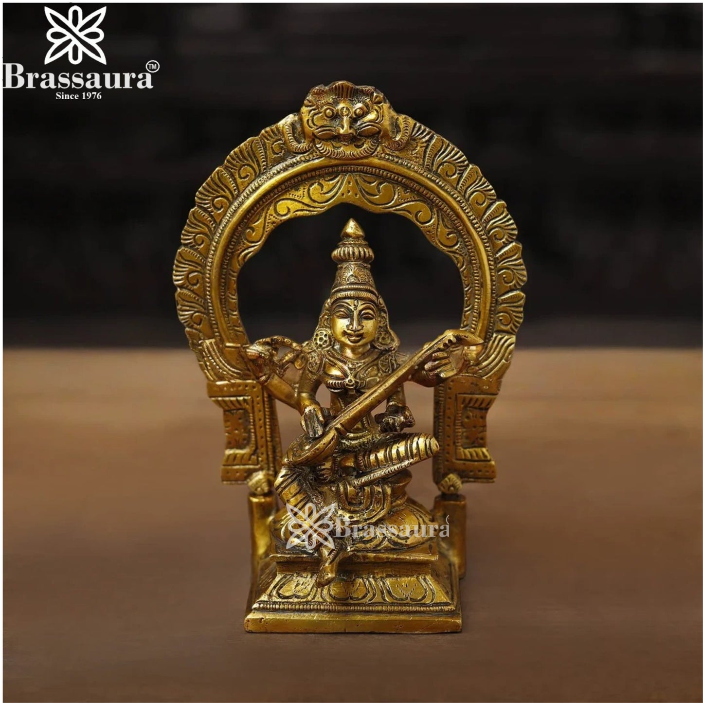 Brass Saraswati Statue Weight 2.88 Kg And Height 9.5 Inch