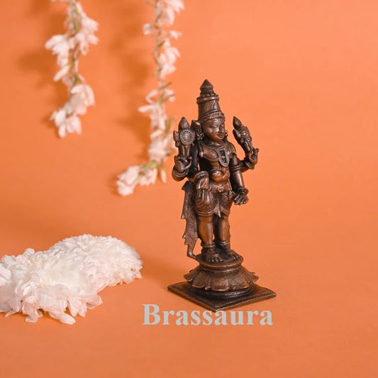 Copper Narayana Idol For Home Decor Weight .350 Kg And Height 5 Inch