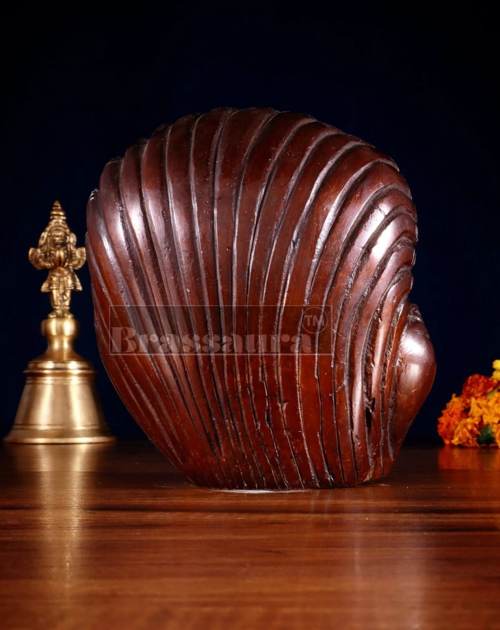 Exquisite Brass Lord Ganesha in Pearl Conch Shell – Height 5.5 Inches, Weight 2.234 Kgs