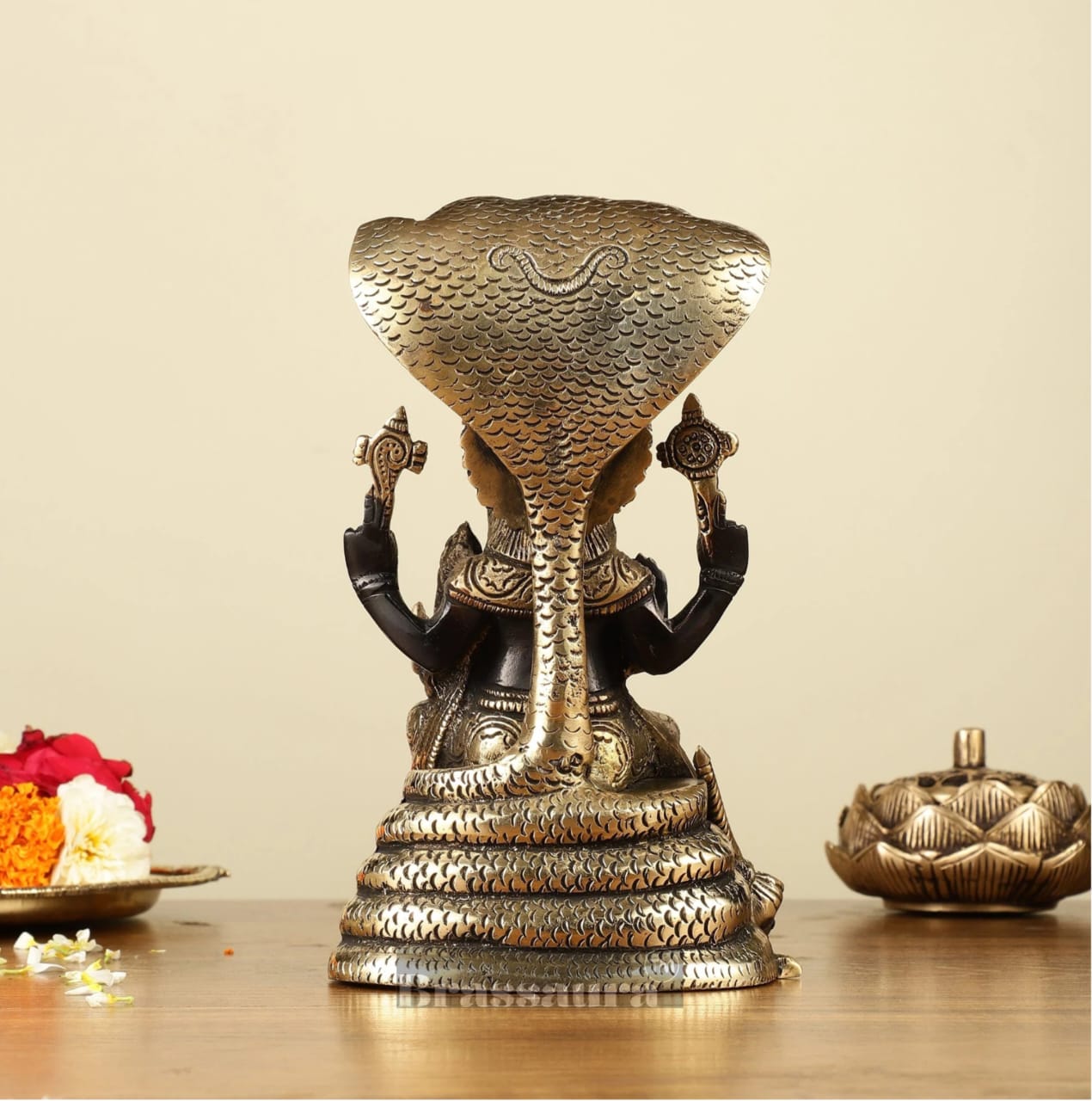 Brassaura™ Pure Brass Lord Narasimha with Goddess Lakshmi Statue – 8 Inch Height, 2.2 kg Weight | Black Gold Finish | Handcrafted Hindu Idol for Home & Temple