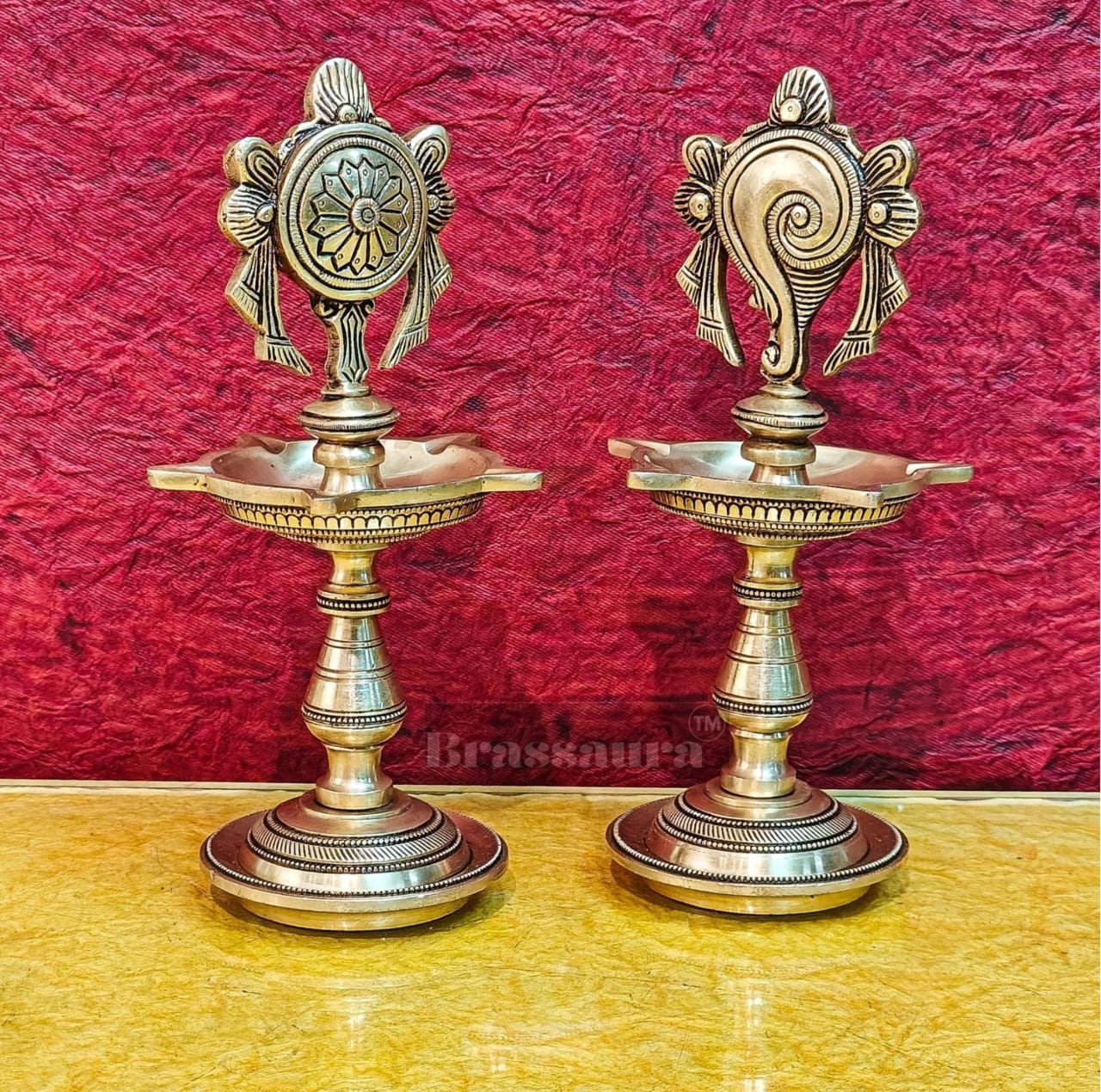 Brassaura™ Brass Shankhu Chakra Panchdeepam Oil Lamps – Height 9 Inches | Pair of 5-Wick Lamps, 2.5 Kgs