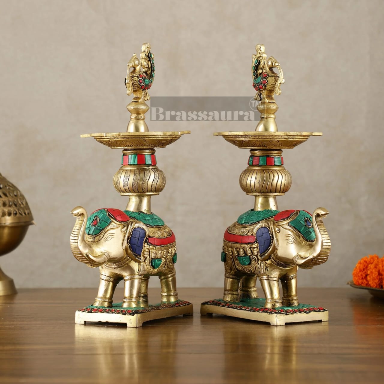 Brassaura™ Pair of Brass Elephants Holding Peacock Lamps – Height 11.5 Inches | Traditional Oil Lamps, 6 Kgs