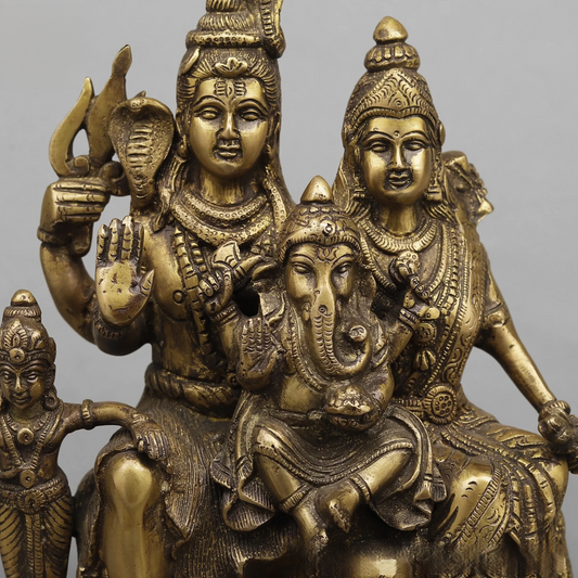 Brassaura® Shiva Parvati Ganesha Family Idol with Antique Brass Finish | Handcrafted Murti | Brass Statue | Height 9.5 Inches | Weight 5.520 Kgs