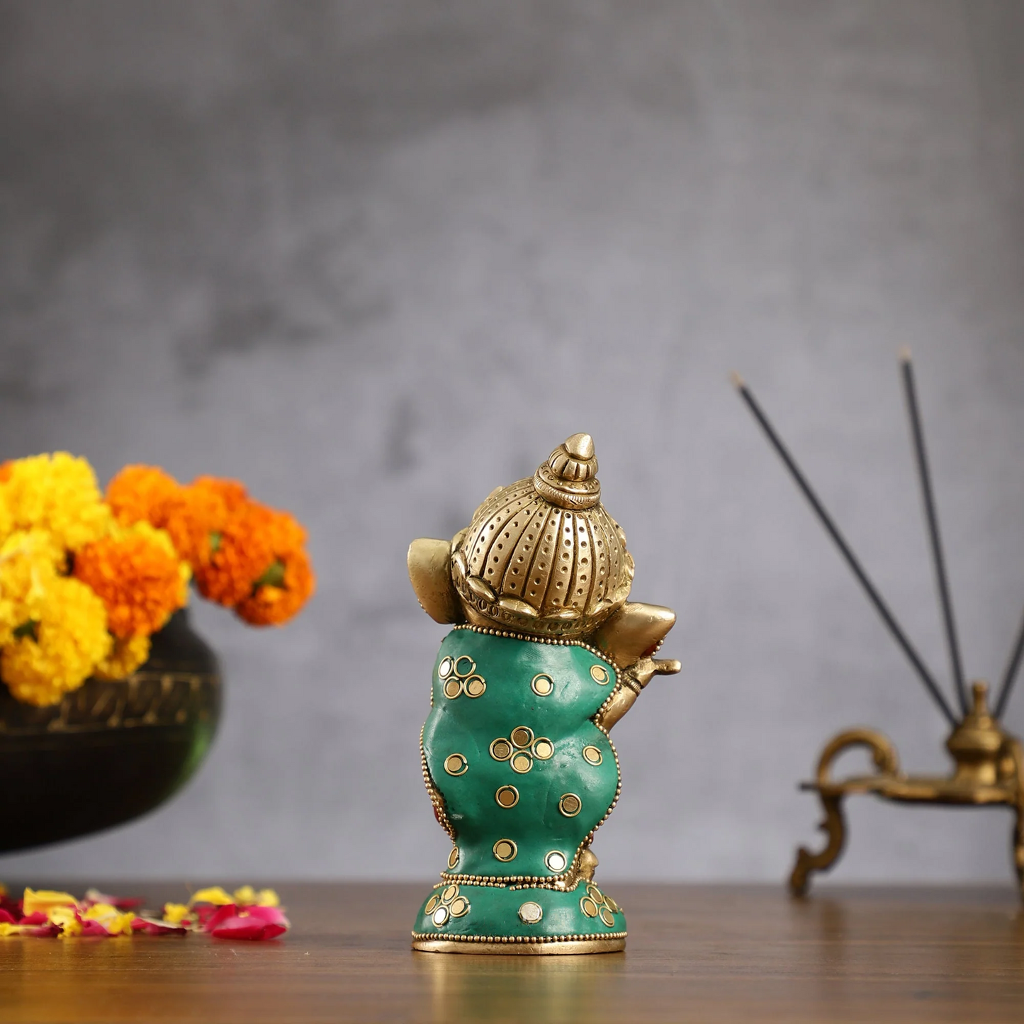 Brassaura™ Brass Lord Ganesha Playing Flute | Handcrafted for Study Table & Temple | Height 5 Inches & Weight 1 Kg