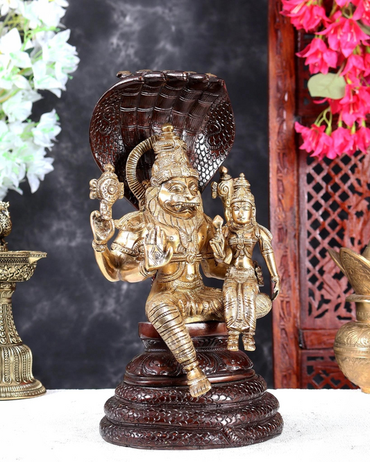 ब्रासोरा® वृंदावन वेणुगोपाल कृष्ण पीतल की प्रतिमा मोर के साथ | एंटीक नीला और सुनहरा रंग | ऊँचाई 20 इंच