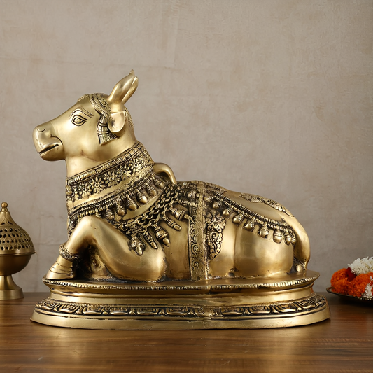 Brassaura™ Brass Nandi Sculpture in Antique Vintage Tone – Height 16.5 Inches & Weight 19.5 Kgs | Spiritual Home & Temple Décor