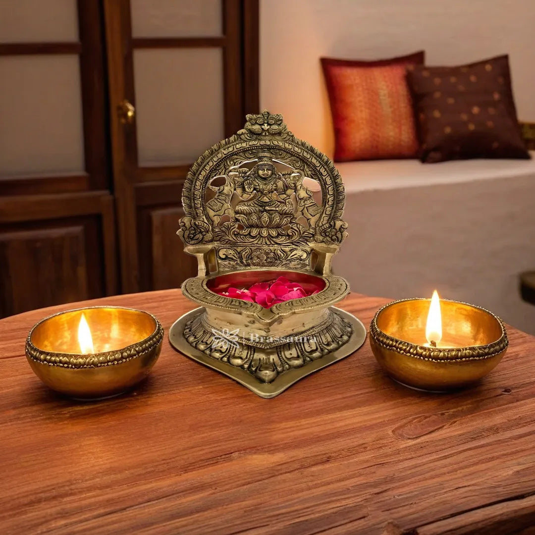 Brassaura™ Brass Laxmi Diya Idol– Height 11.8 Inches & Weight 4 Kgs | Home & Puja Décor