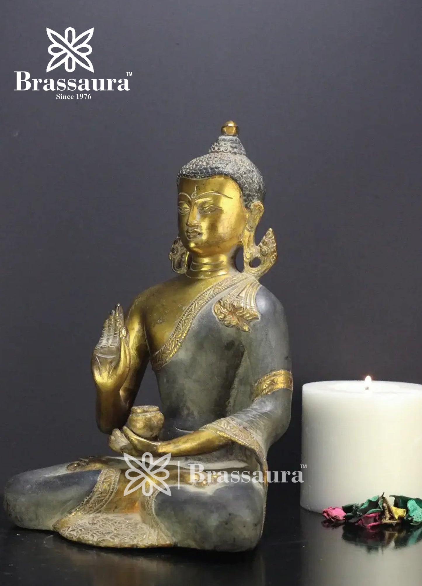 Brass Buddha For Home And Décor Weight 2.5 kg Height 9 Inch