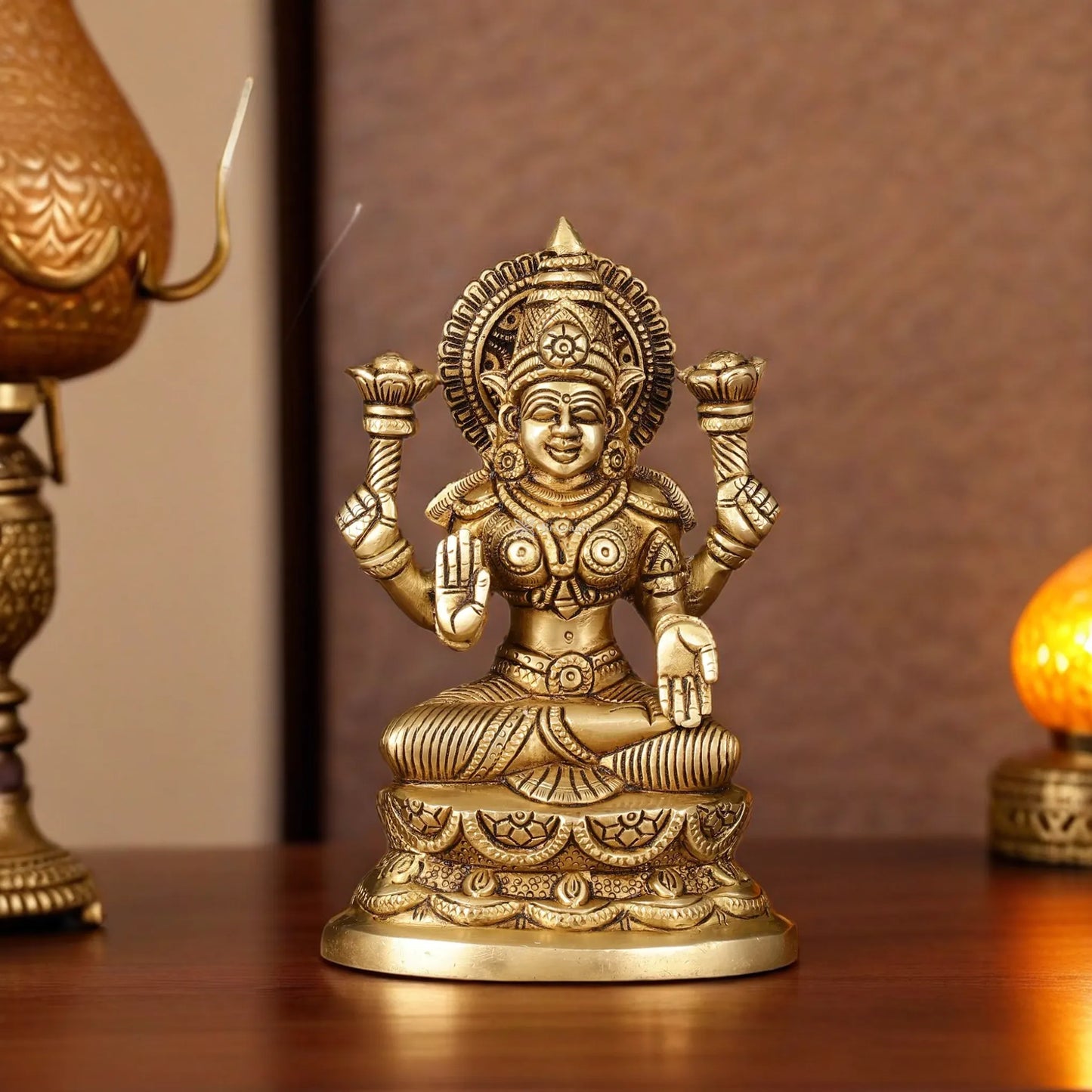 Brass Laxmi Idol for Home and Decor Height 7 Inches & Weight 2 Kgs