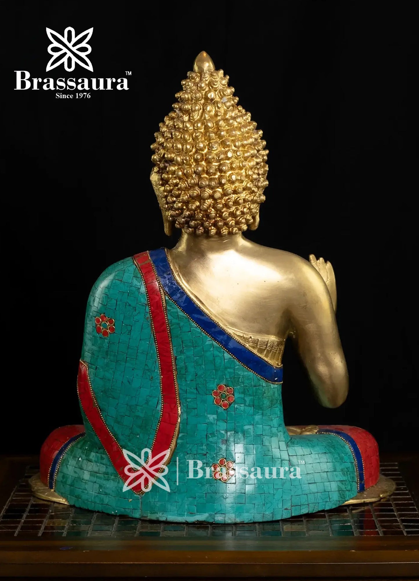 Brass Buddha For Home And Décor Weight 11 kg Height 17 Inch