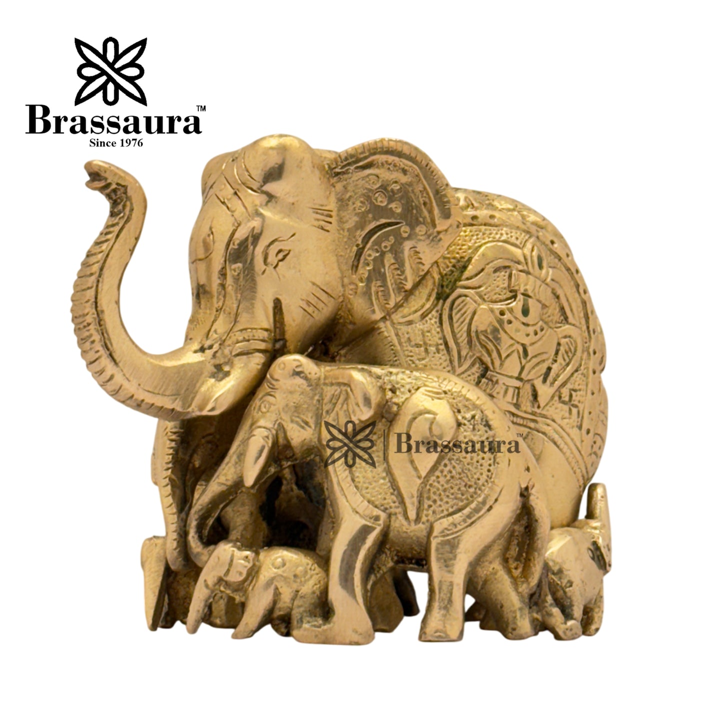 Brass Elephant Idol for Home and Decor Weight 1.4 Kg Height 10 cm