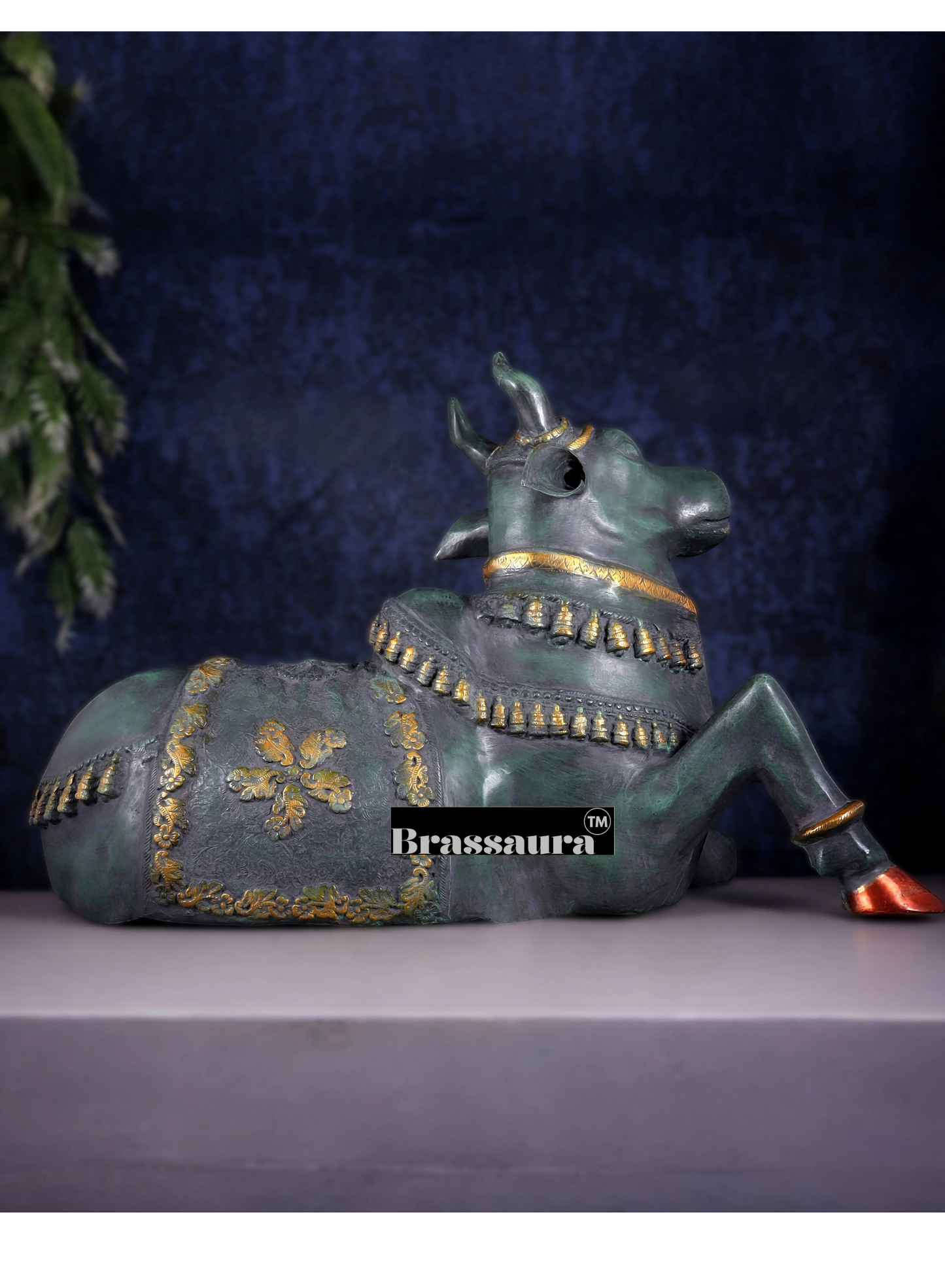 Brassaura™ Brass Antique Large Nandi Sculpture with Pichwai Finish – Height 21.5 Inches & Weight 30 Kgs | Rustic Green Patina Idol