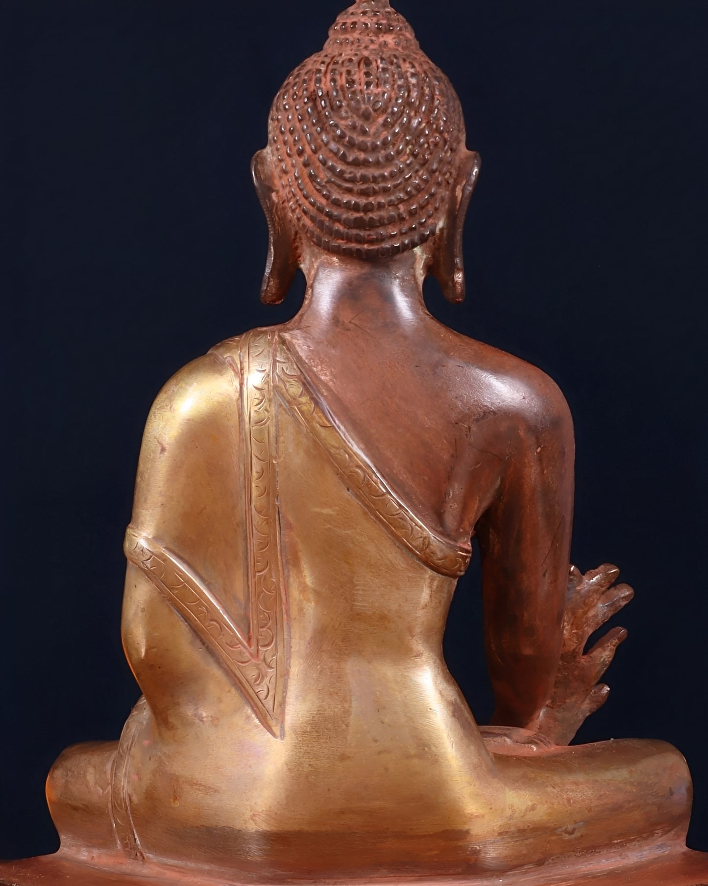 Brass Bhumisprasa Vintage Buddha Statue Weight 2.730 kg & Height 9.5 Inch
