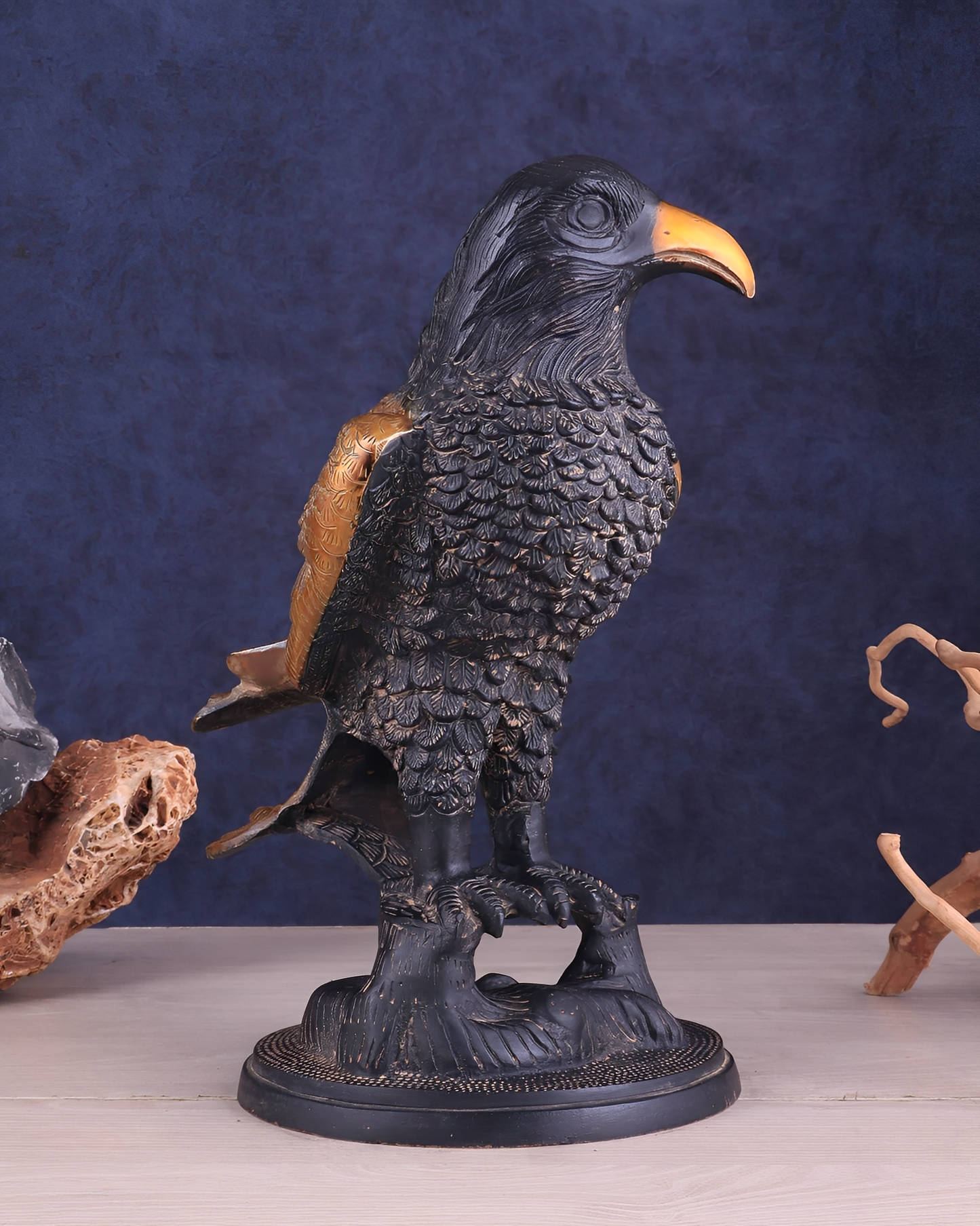 Brassaura™ Pure Brass Eagle Statue – Height 13 in, Weight 6.55 kg – Antique Tone