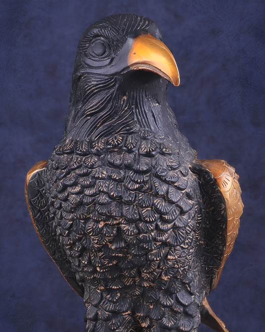 Brassaura™ Pure Brass Eagle Statue – Height 13 in, Weight 6.55 kg – Antique Tone