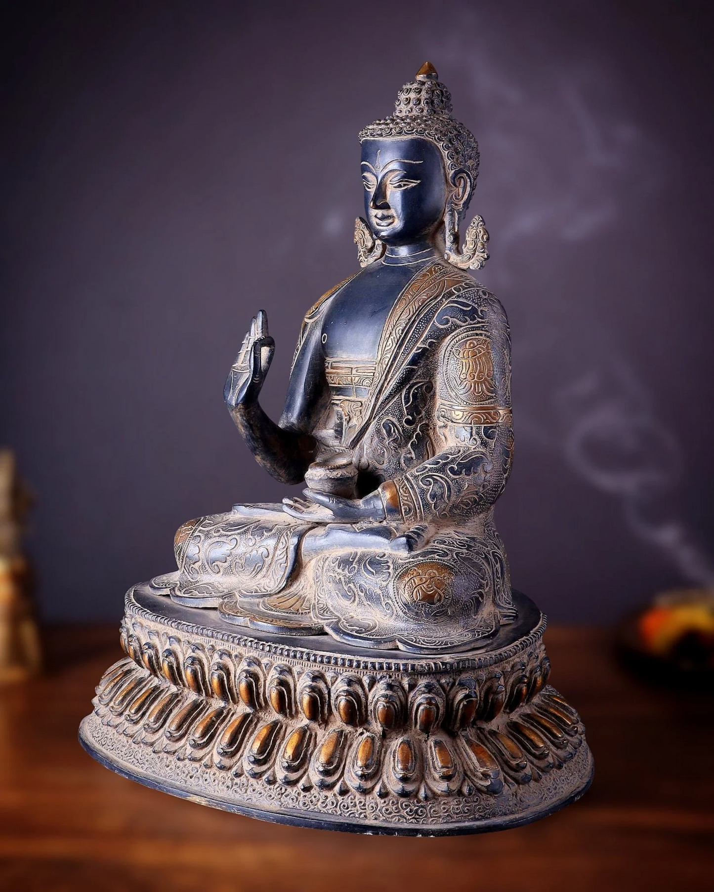 Brass Bhumisprasa Buddha Statue Weight 10 kg & Height 27.9 Inch