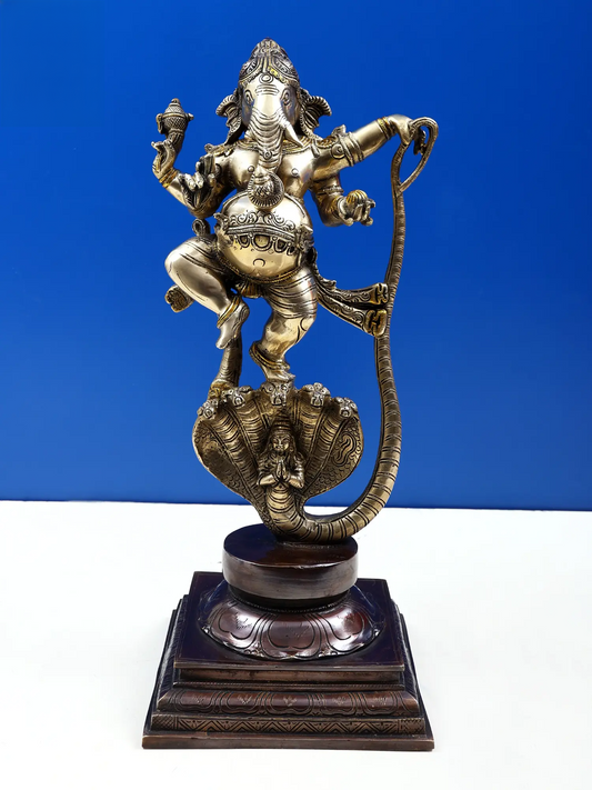 Brassaura™ सर्प पर भगवान गणेश | उत्कृष्ट विवरण के साथ शुद्ध पीतल | ऊंचाई 19 इंच और वजन 8.86 किलोग्राम