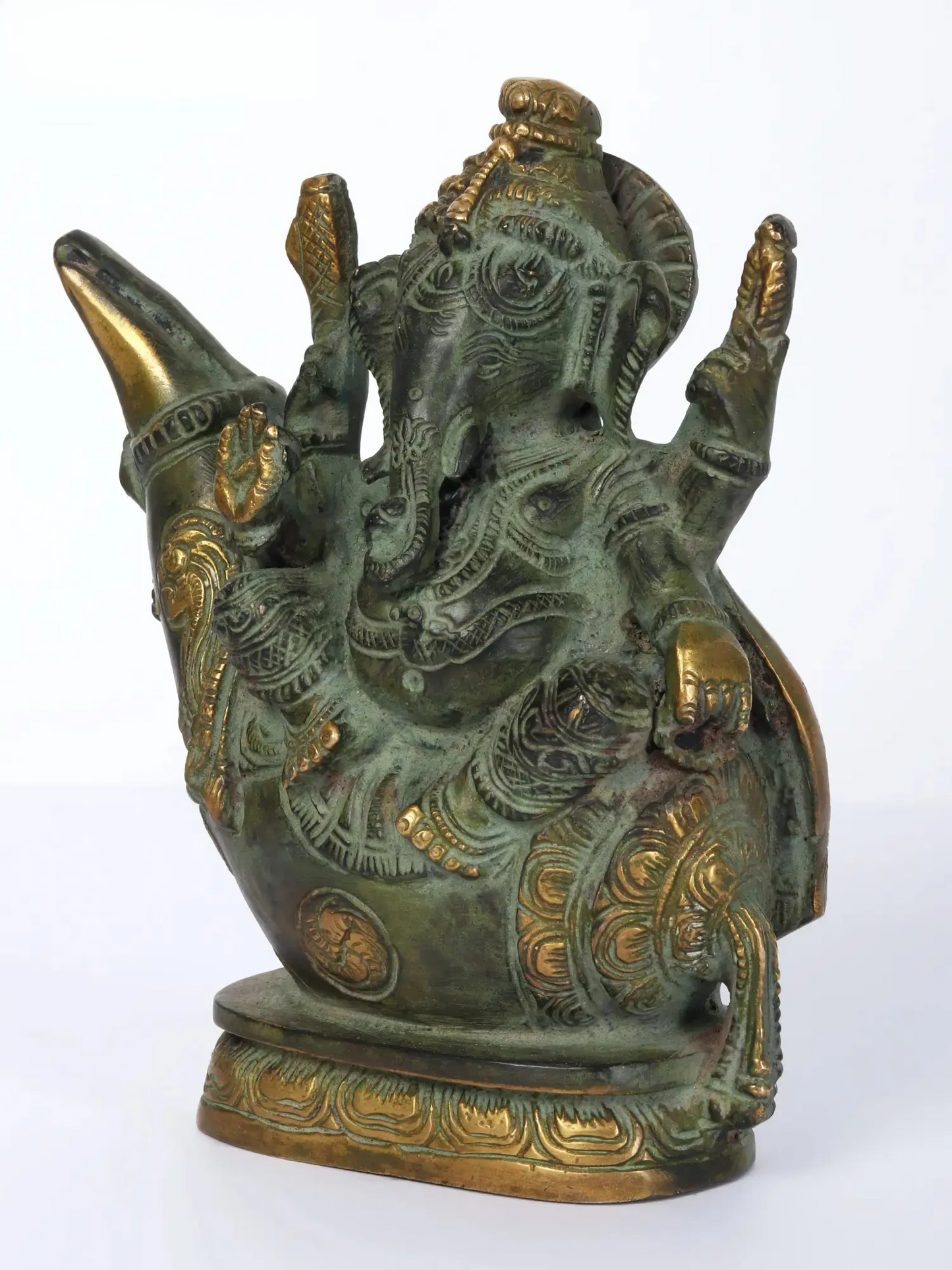Brassaura™ Brass Lord Ganesha Idol with Decorative Backrest | Height 7 Inches & Weight 2.32 kgs
