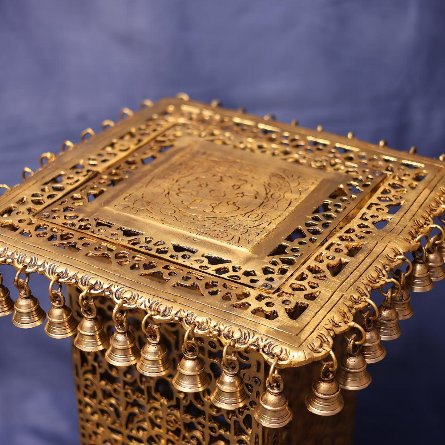 BRASS STOOL 20.5 INCHES HEIGHT FOR HOME DECOR AND USE