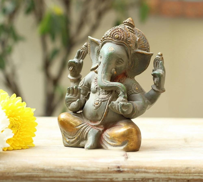 Brassaura® Ganesha Sitting Idol with Rustic Finish | Pure Superfine Brass Handcrafted Murti | Brass Statue for Home Temple, Pooja Room | Height 6 Inches | Weight 2.2 Kgs