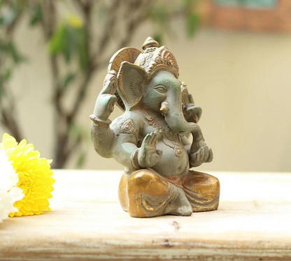Brassaura® Ganesha Sitting Idol with Rustic Finish | Pure Superfine Brass Handcrafted Murti | Brass Statue for Home Temple, Pooja Room | Height 6 Inches | Weight 2.2 Kgs