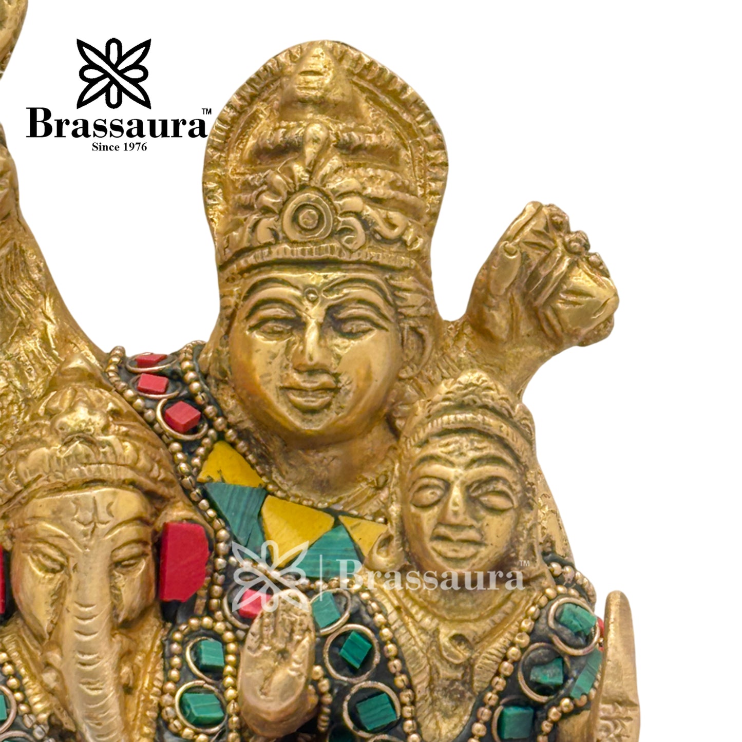 Brass Gem Stone Work Shiv parivar Idol for Home and Decor Weight 3.3 Kg Height 20 cm