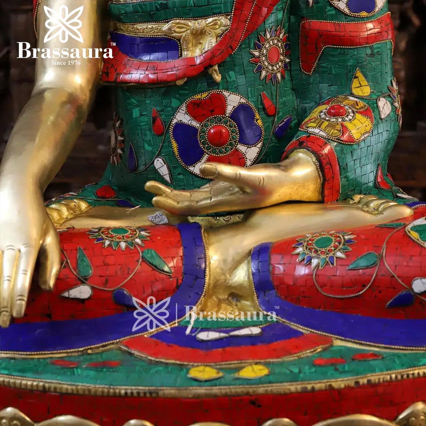 Brass Buddha For Home And Décor Weight 51.3 kg Height 33 Inch