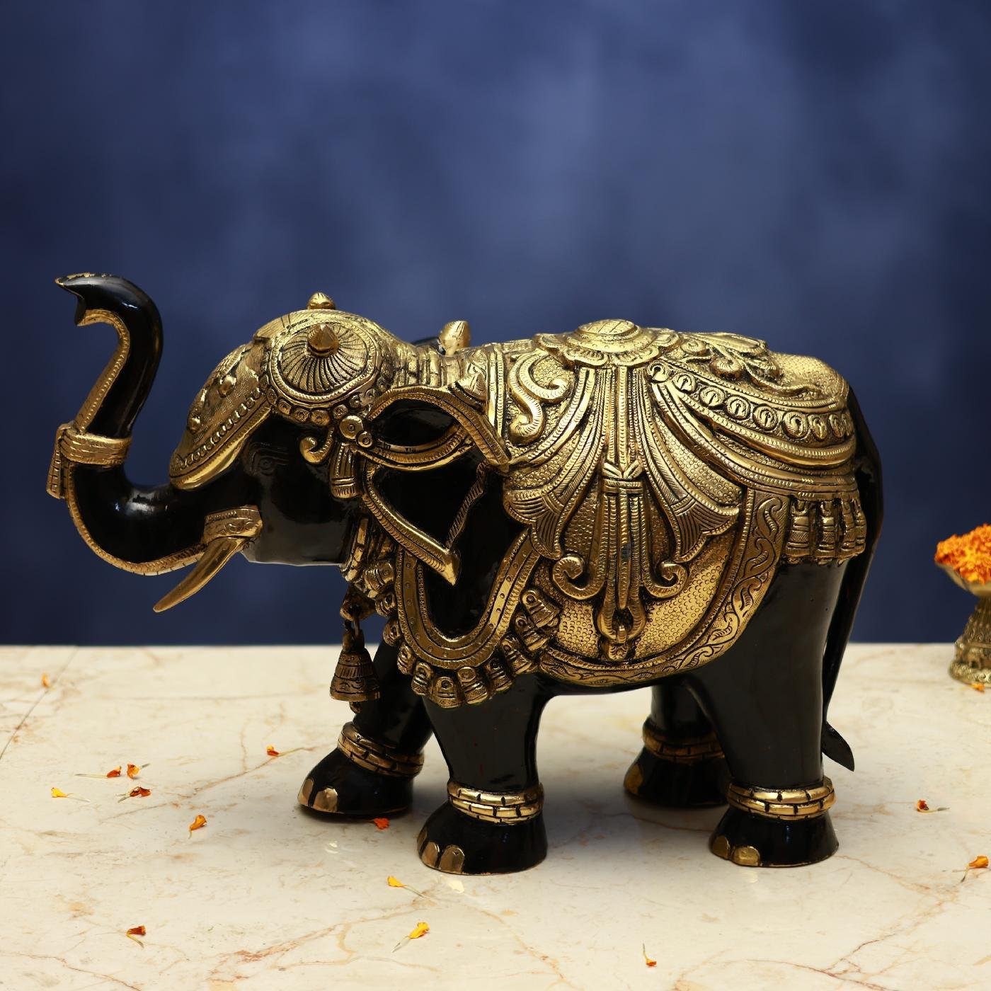 BRASS BLACK COLOUR ELEPHANT PAIR STATUE - 12 INCHES - ELEGANT HANDCRAFTED DECOR FOR HOME & OFFICE
