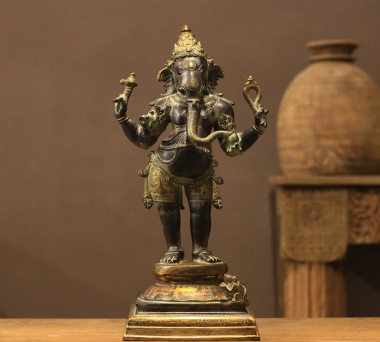 ब्रासोरा® वृंदावन वेणुगोपाल कृष्ण पीतल की प्रतिमा मोर के साथ | एंटीक नीला और सुनहरा रंग | ऊँचाई 20 इंच