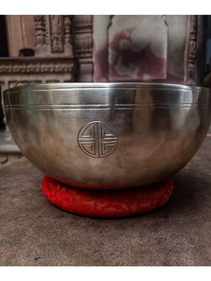 Brassaura® Jhumka Bati Bell-Shaped Singing Bowl with Traditional Engraving | Handcrafted Bronze Sound Healing Bowl for Meditation, Yoga & Spiritual Practice