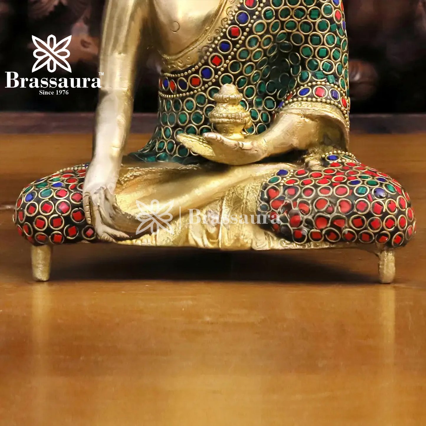 Brass Buddha For Home And Décor Weight 2.42 kg Height 8 Inch